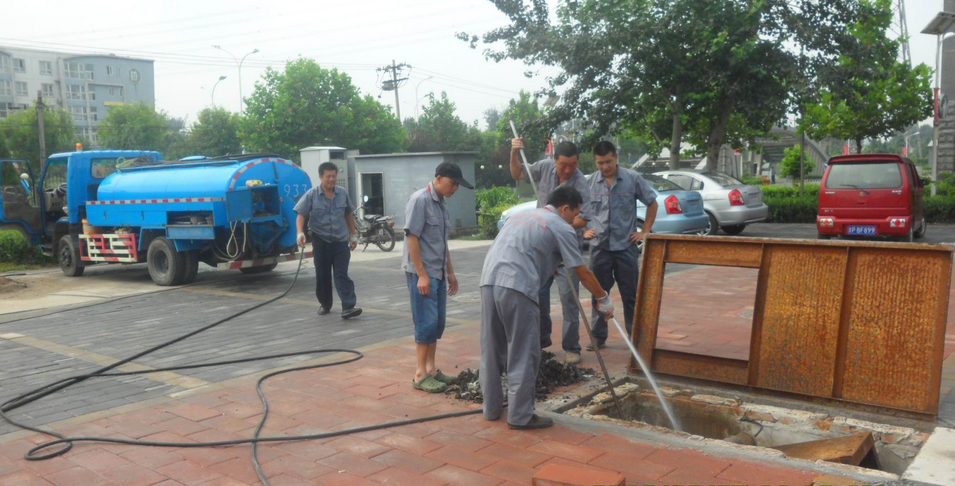     重庆公司告诉清理污水池的正确方法